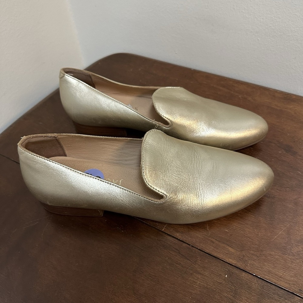 Jack Rogers Gold Leather Slip On Flat Loafer Women's Size 8.5M Made in Brazil - Picture 2 of 7